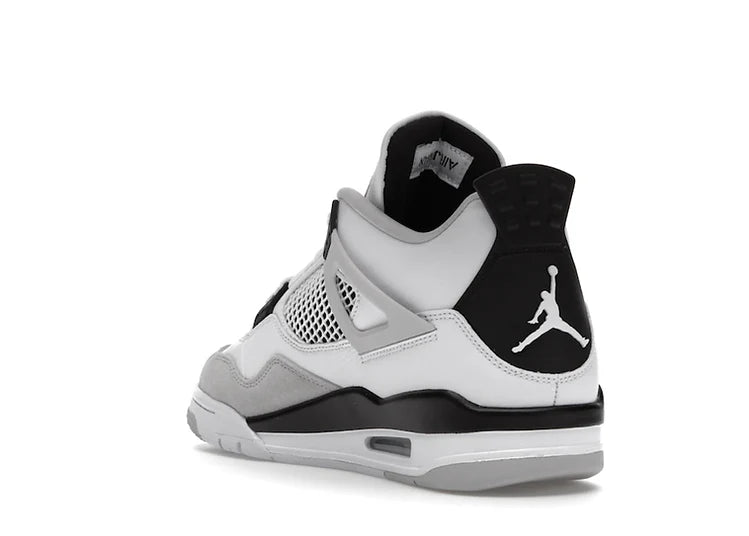 Air Jordan 4